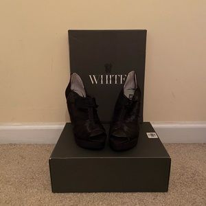 Vera Wang Platform Shootie Black Heels